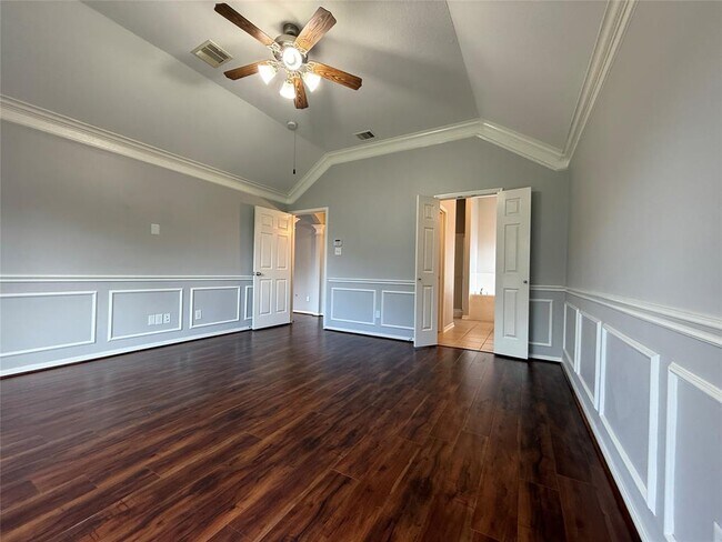 Building Photo - 2310 Megellan Point Ln