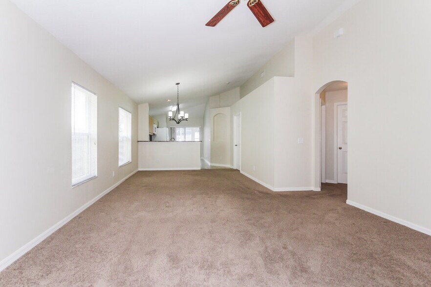 Building Photo - 11104 Robin Lake Ct