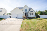 Building Photo - 1213 Sassafras Ct