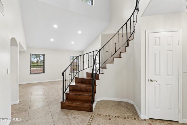 Building Photo - 6756 W Morrow Dr