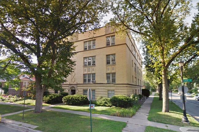 Building Photo - 230 Elmwood-1S