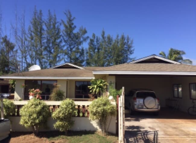 Primary Photo - 3 bed 2 bath Kekaha duplex.