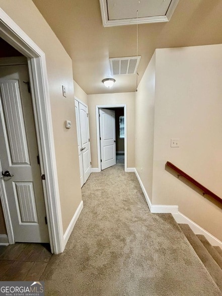 Building Photo - 1985 Boatswain Dr