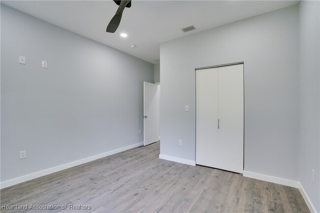 Building Photo - 3905 Barbarossa Ave