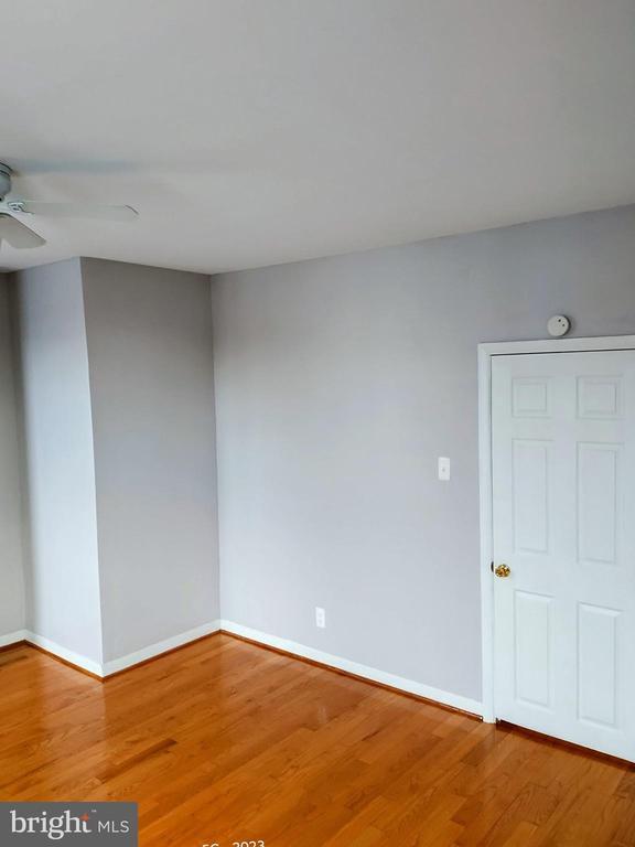 Building Photo - 919 S 25th St