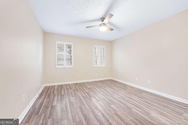 Building Photo - 103 Sterling Ct