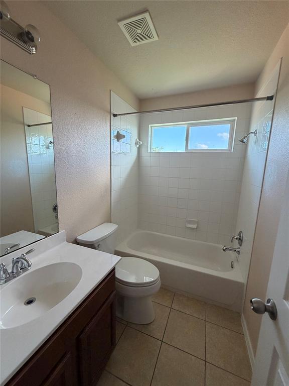Building Photo - 904 Gentry Dr