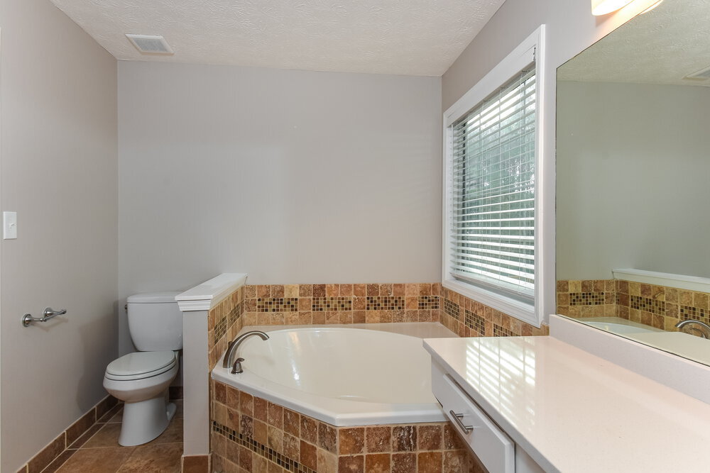 Building Photo - 1026 Dalby Way