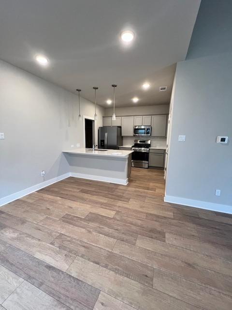 Building Photo - 123 Pinnacle Lane - #A