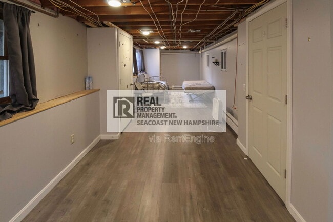 Building Photo - 10 Kelley Rd