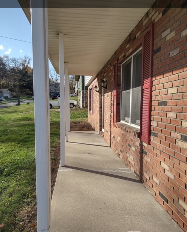 Building Photo - 173 Home St