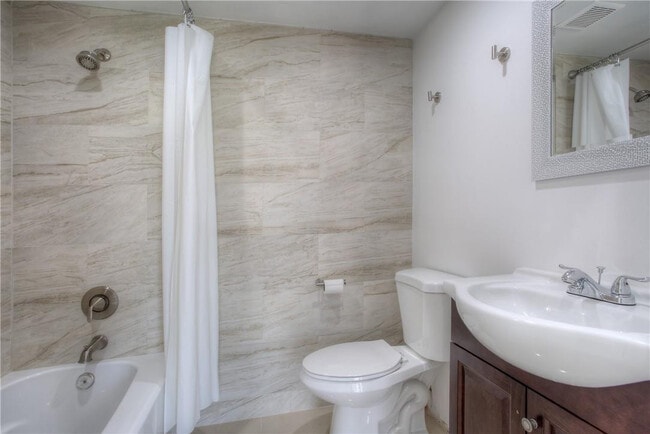 Building Photo - 2493 Andros Ln