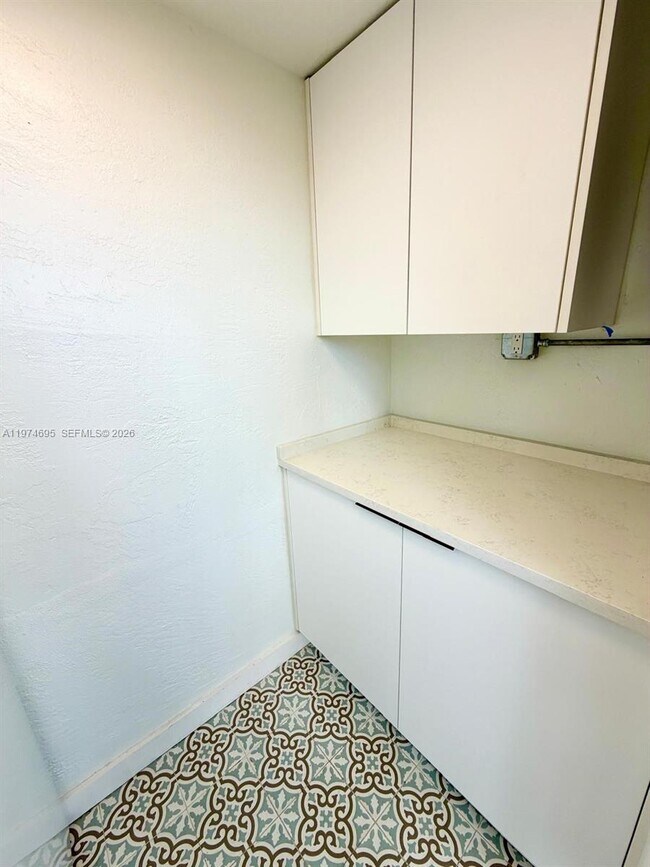 Building Photo - 11959 SW 122nd Ct