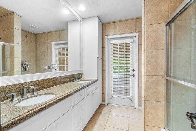 Building Photo - 5313 Colbright Rd