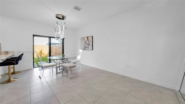 Building Photo - 11851 SW 246 Terrace