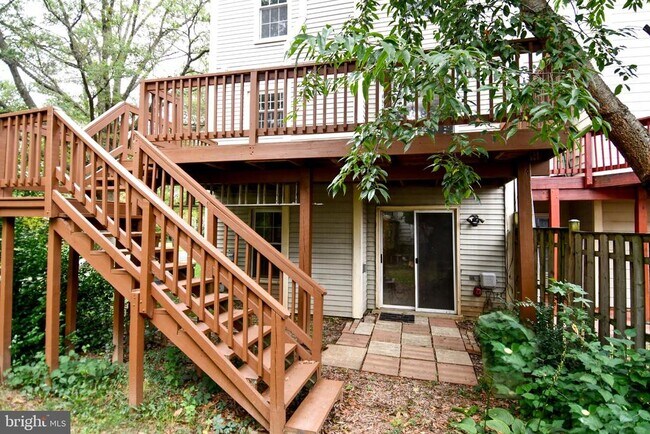 Building Photo - 13216 Country Ridge Dr