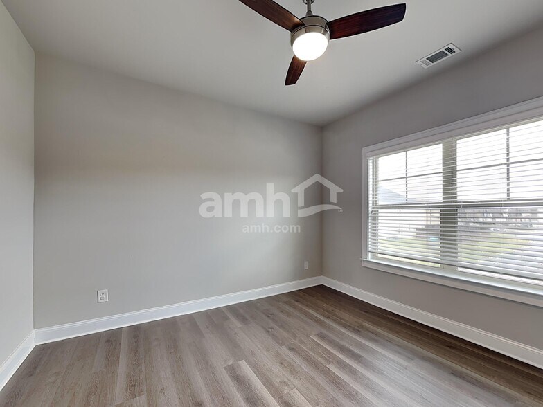 Building Photo - 199 High Trail Pass