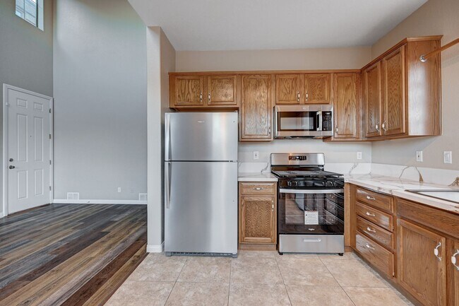 Building Photo - Three Bedroom Home in Spring Mountain Ranch