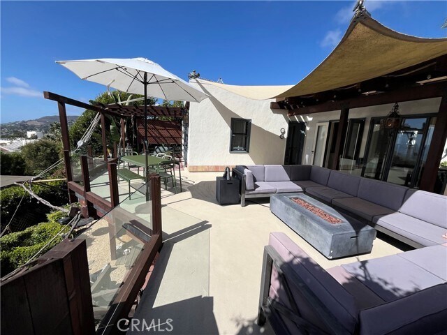 Building Photo - 845 Temple Hills Dr