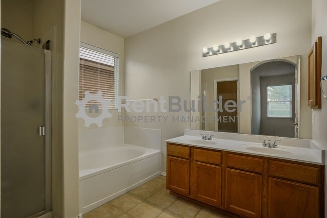 Building Photo - CALL US TODAY AT (505) 808-6467 TO SCHEDULE A CONVENIENT SHOWING