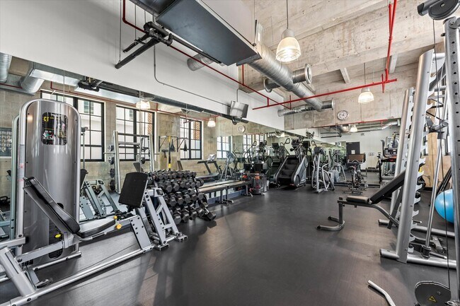 Building Photo - 1749 NE Miami Ct