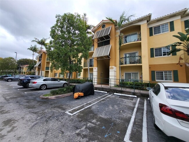 Building Photo - 7200 NW 114th Ave