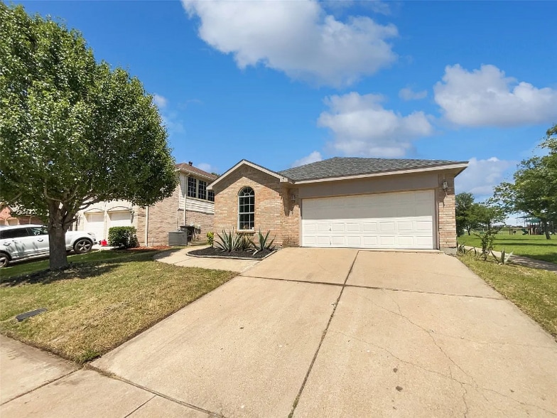 Building Photo - 13408 Dove Ranch Rd