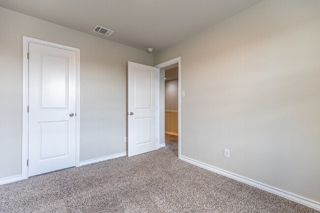 Building Photo - 6265 Eddie Way