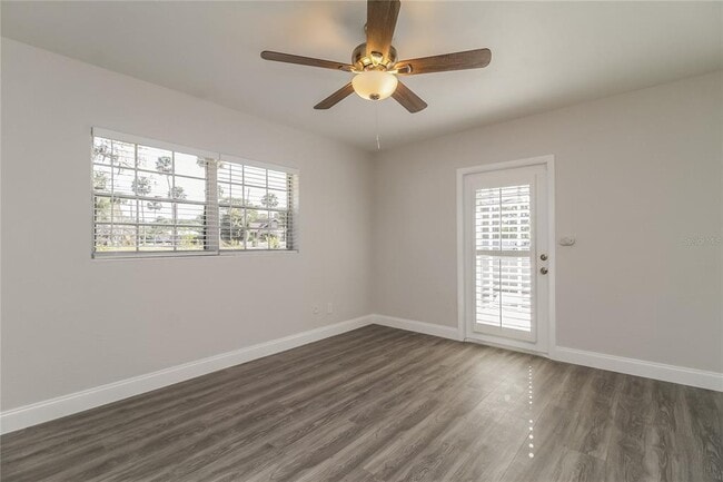 Building Photo - 820 N Florida Ave