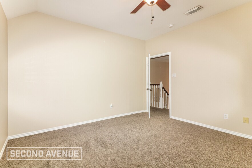Building Photo - 7406 Lake Buchanan Ct
