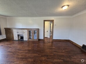 Building Photo - 120 S Meridian Ave