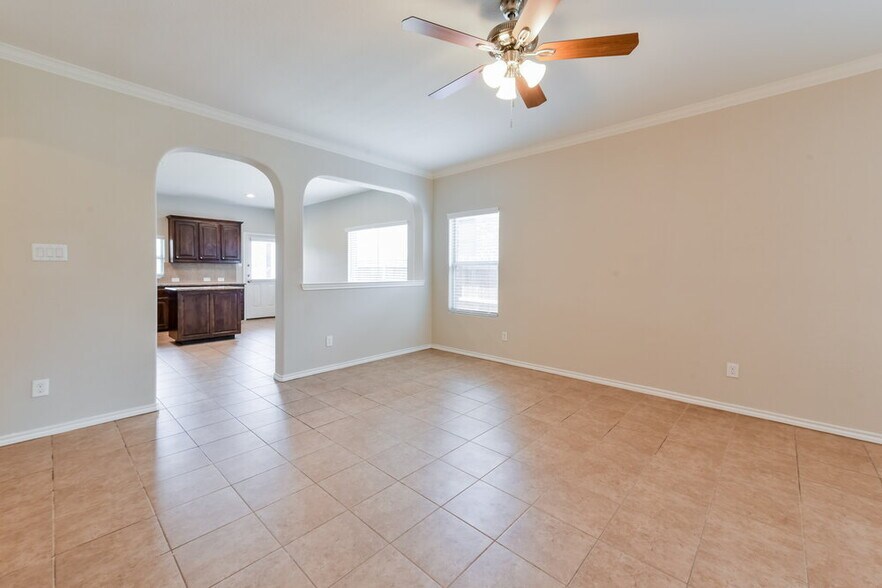 Building Photo - 1732 Jacona Trail