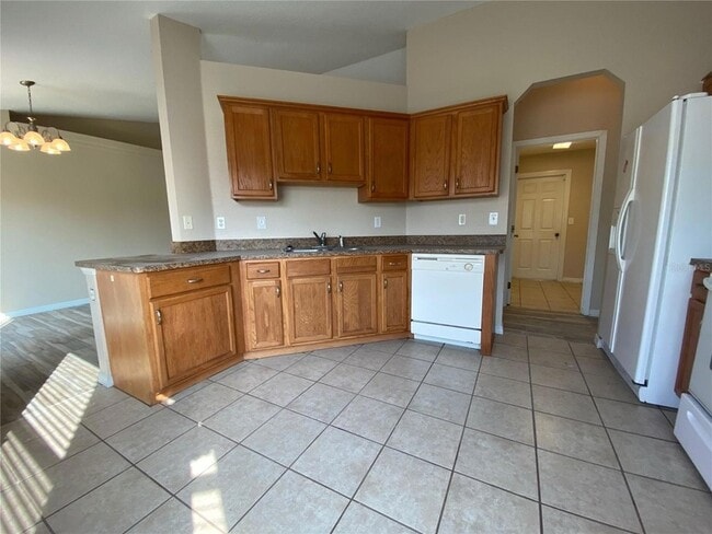 Building Photo - 11 Pine Course Loop