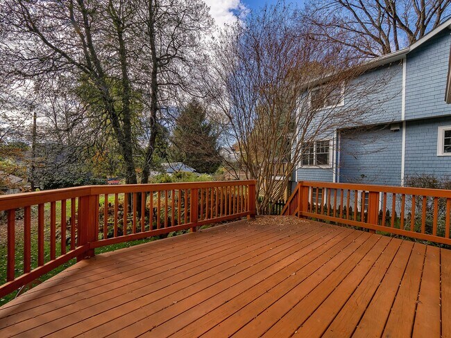 Building Photo - Charming, Renovated Bungalow in NW DC Tenley Area