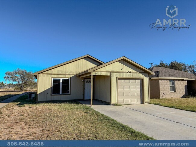 Building Photo - 1301 E 16th St