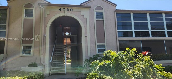 Primary Photo - 104 NW 102nd Ave