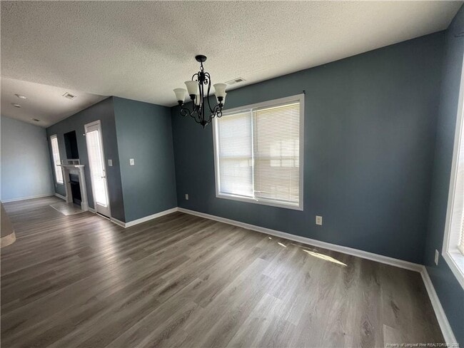 Building Photo - 1413 Avoncroft Dr