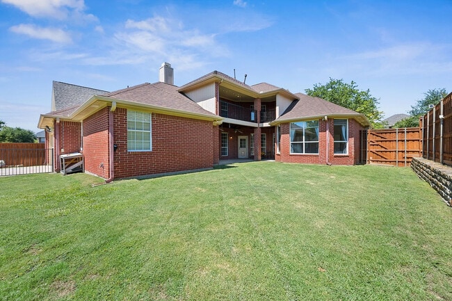 Building Photo - 2716 Royal Troon Dr