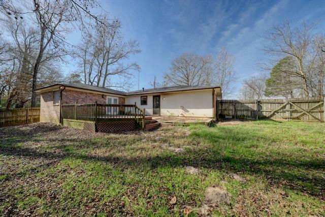 Building Photo - 1108 Brad Cir