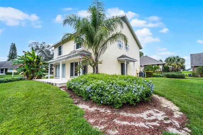 Building Photo - 1252 Villa Ln