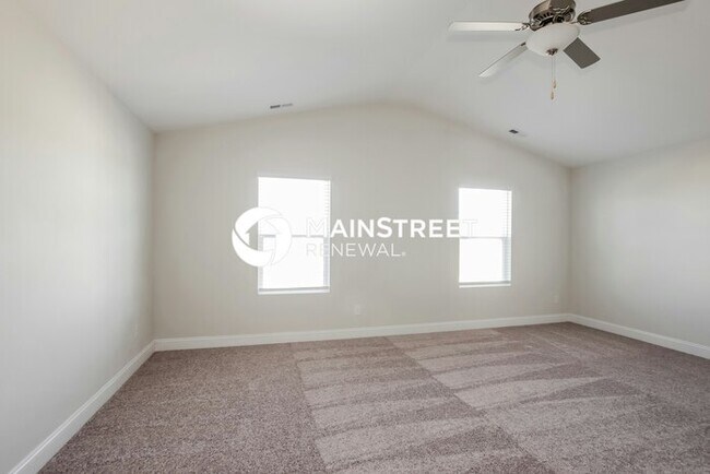 Building Photo - 5 Bedroom Pet-Friendly Home in Monroe, NC with Main Street Renewal