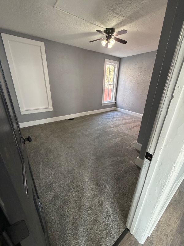 Building Photo - 1640 N Main St