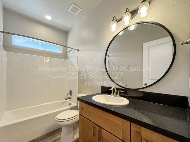 Building Photo - 3851 N Jackie Ln