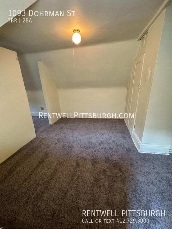 Building Photo - 1093 Dohrman St