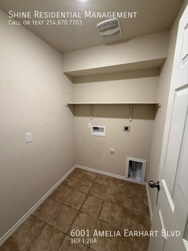 Building Photo - 6001 Amelia Earhart Blvd