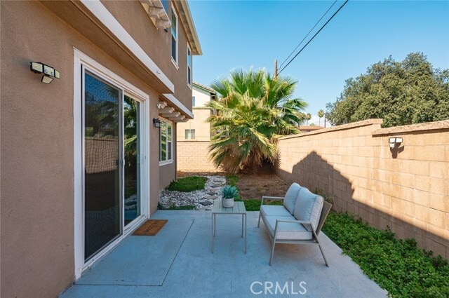 Building Photo - 1406 Girona Dr