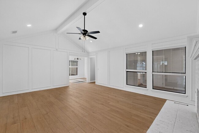 Building Photo - Renovated Home In the Coveted Allen ISD
