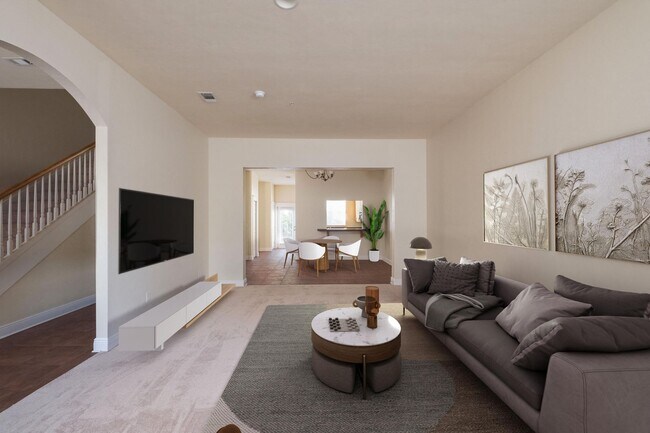 Building Photo - Exclusive Townhome with garage - Regents Park