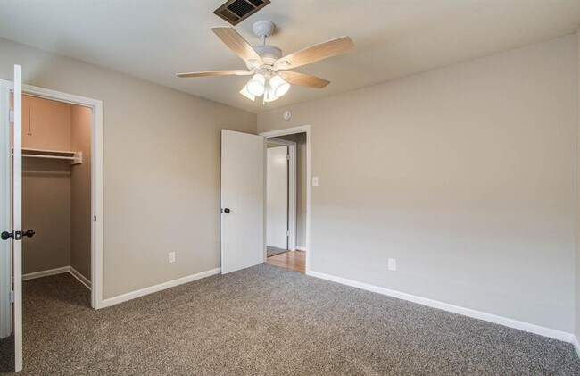 Building Photo - 5710 Verdome Ln