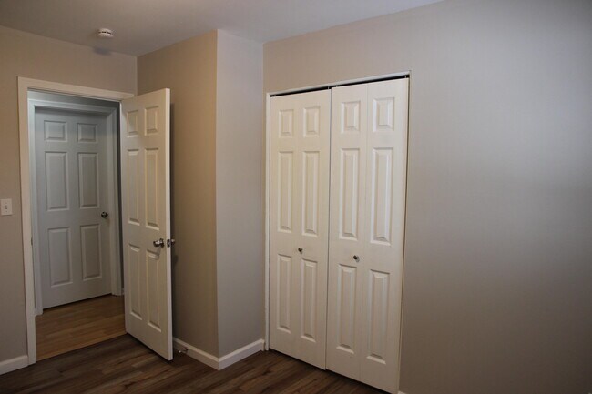 Building Photo - 4259 Packard St